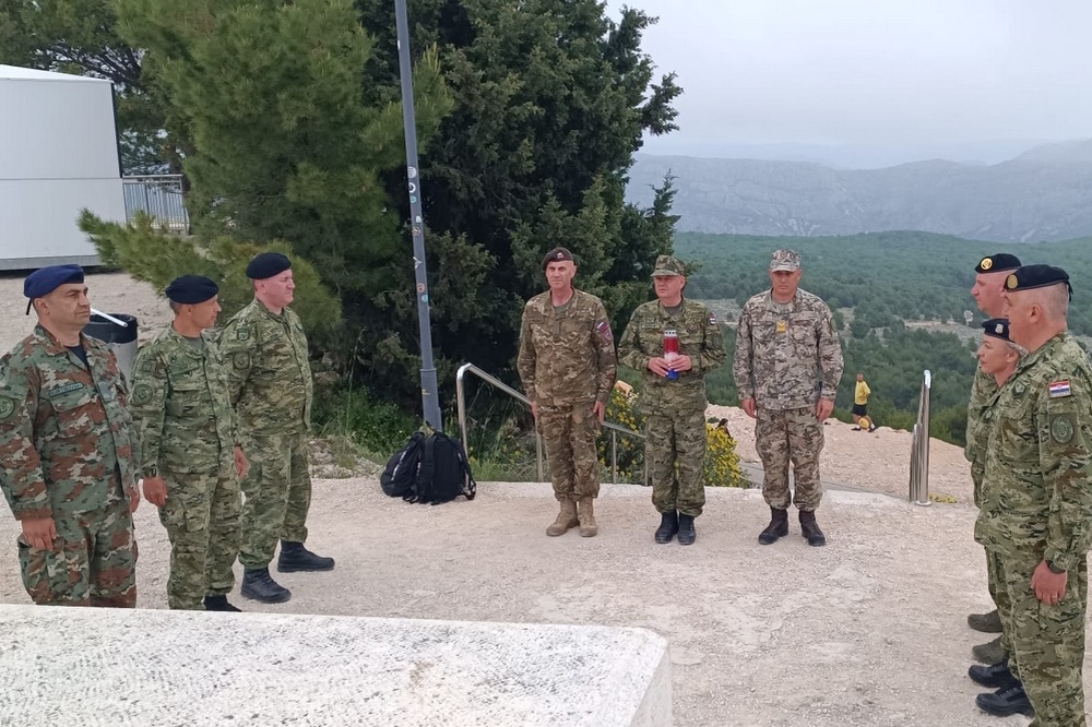 24. Naraštaj Visoke dočasničke izobrazbe na terenskoj nastavi u Dubrovniku