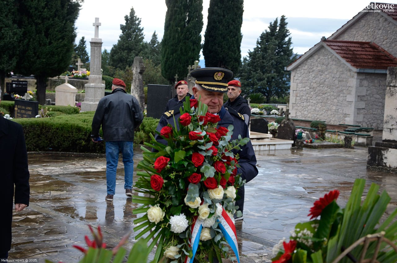 Spomen na poginule pripadnike 116. br HV